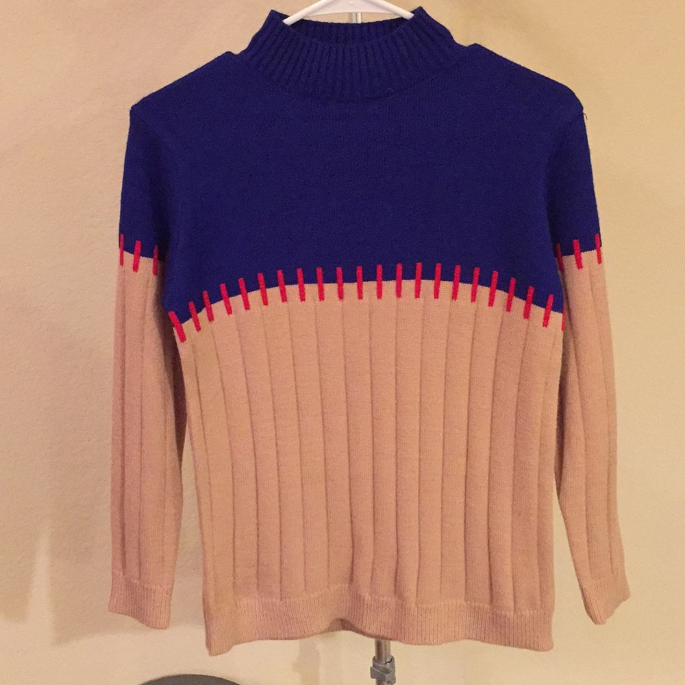 Pretty sweater